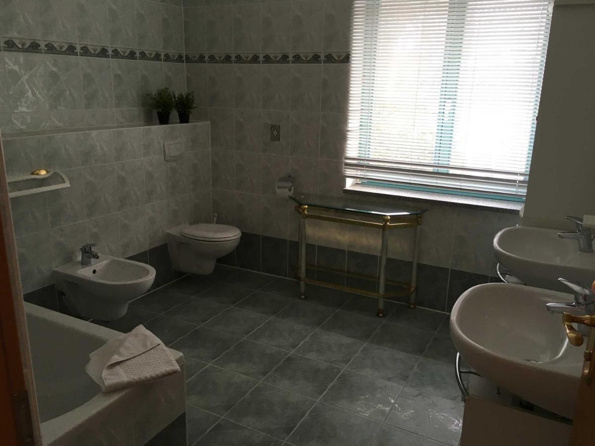 Ferienhaus, Doppelhaushaelfte In Seebad Ahlbeck Heringsdorf  Bagian luar foto